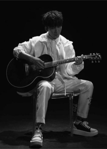 大张伟《那些都不是我》