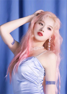 想get爱豆同款发色又怕妈见打？这几种颜色日常又显白，在家就能染