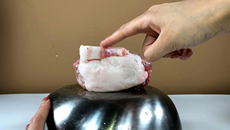 5分钟快速解冻肉