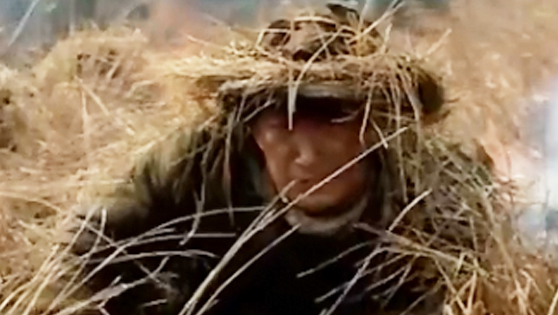 全军挂像英模邱少云