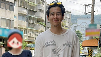 彭于晏遛狗被偶遇