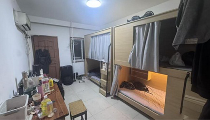 大半夜不睡觉你们是人是鬼？