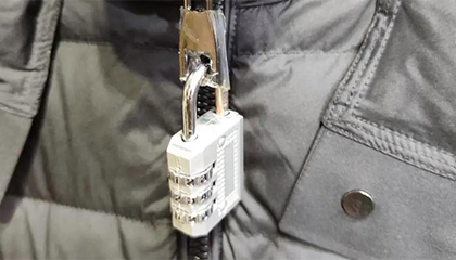 北京商家衣服挂密码锁防蹭穿