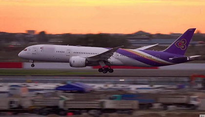 飞机上熟睡30分钟