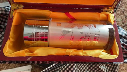 女子3年前得到的赠品